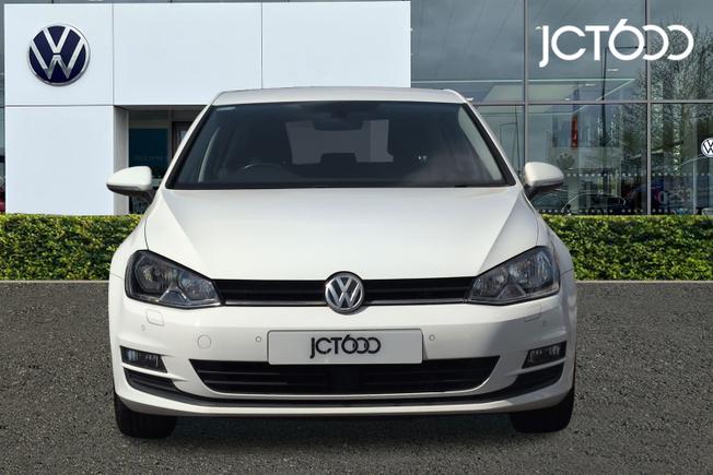 VOLKSWAGEN Golf Photo 8