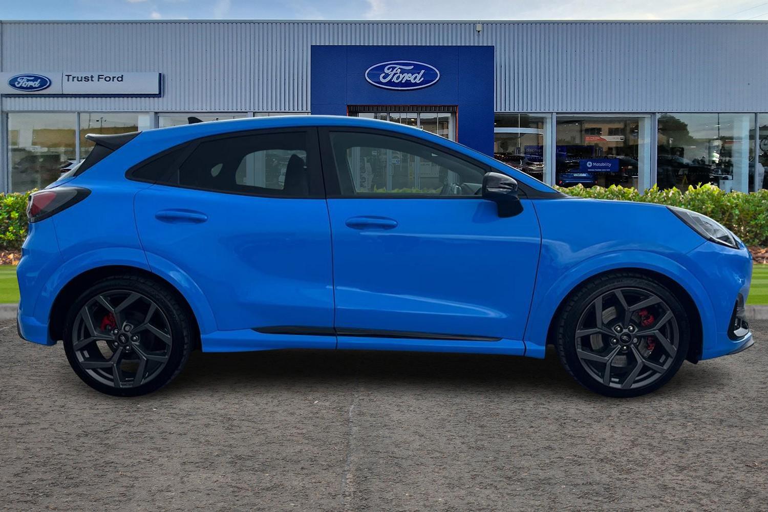 Ford PUMA Photo 2