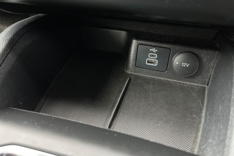Ford Focus Photo autoimg-b164c1f048297e2f3f2f7f4e8f79e5b323fb8847.jpg