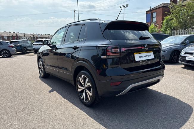 VOLKSWAGEN T-Cross Photo 23