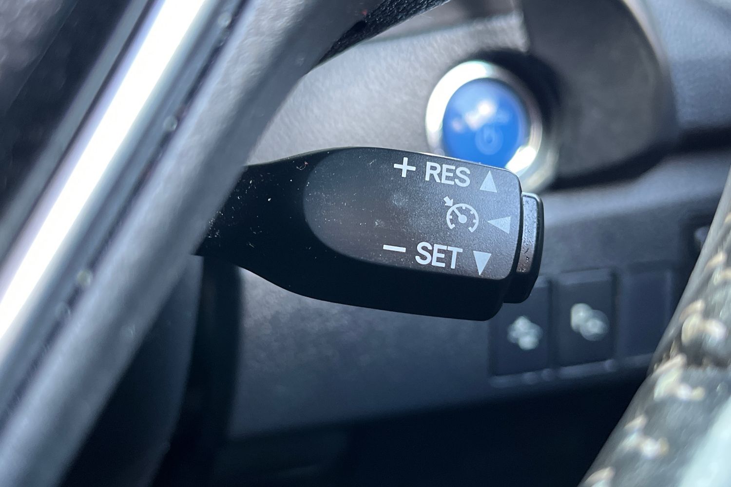 Toyota Auris Photo 35