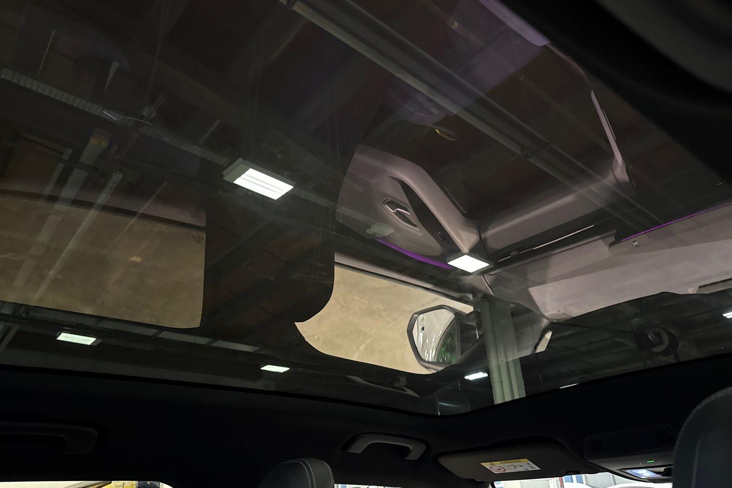 Ford Explorer Photo 24