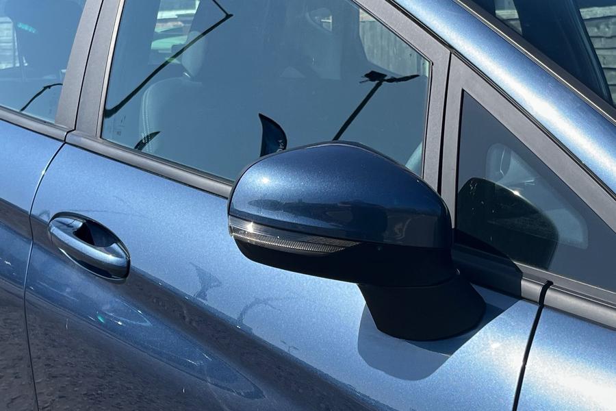 Ford FIESTA Photo autoimg-b16ba0ce898d4181b657b85e88c035a6396c848a.jpg