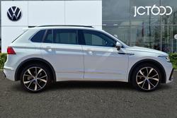 VOLKSWAGEN Tiguan Photo 4