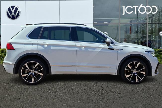 VOLKSWAGEN Tiguan Photo 4
