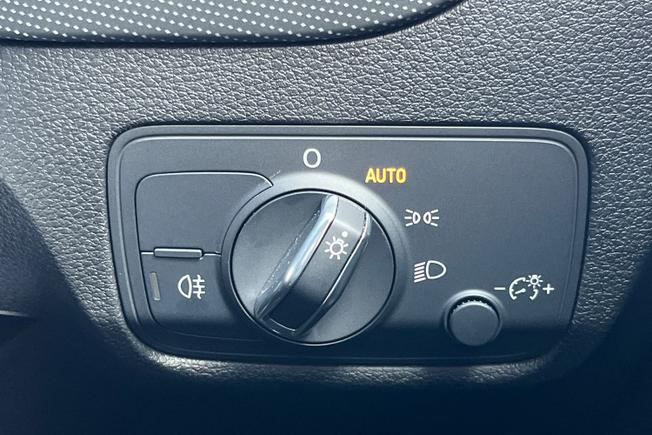 AUDI Q2 Photo 33