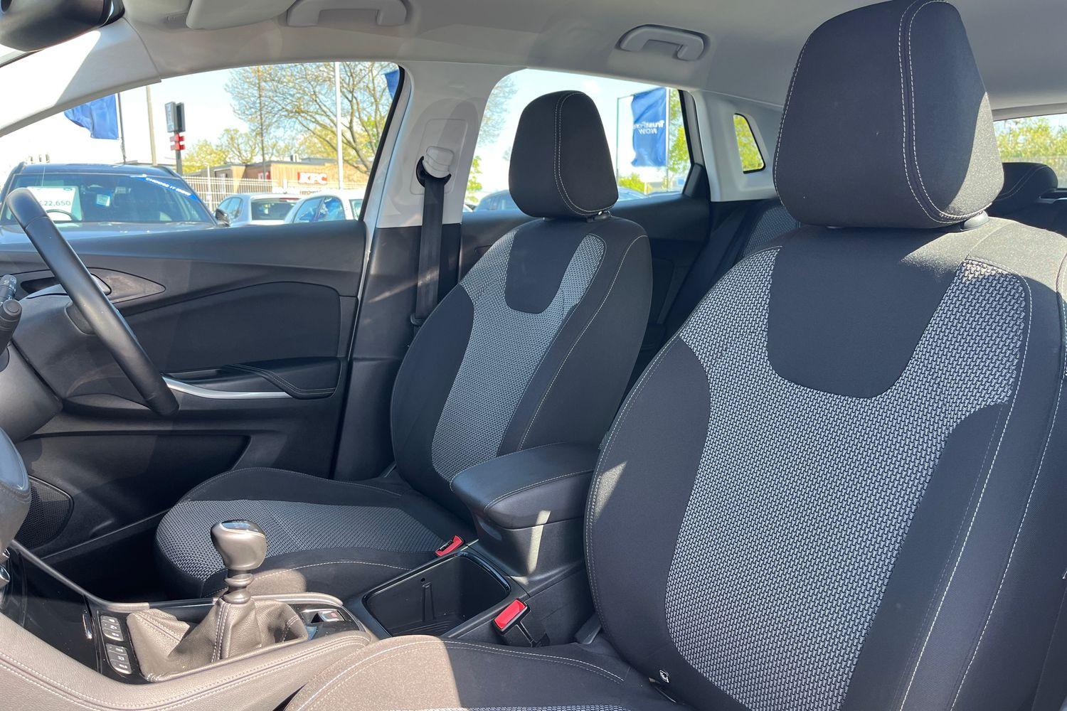Vauxhall GRANDLAND X Photo 18