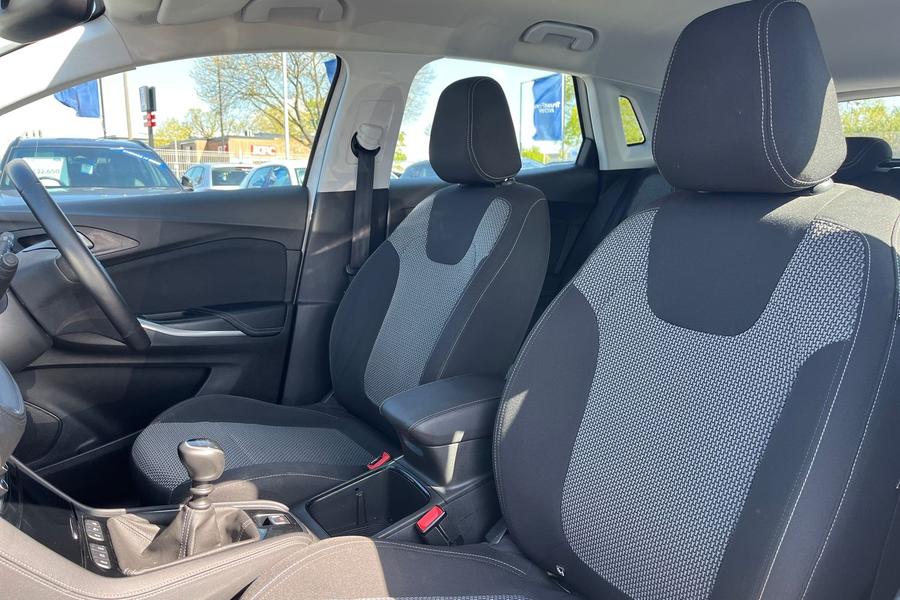 Vauxhall GRANDLAND X Photo autoimg-b17c1b0984065379892356c6a8b47215d4d57024.jpg