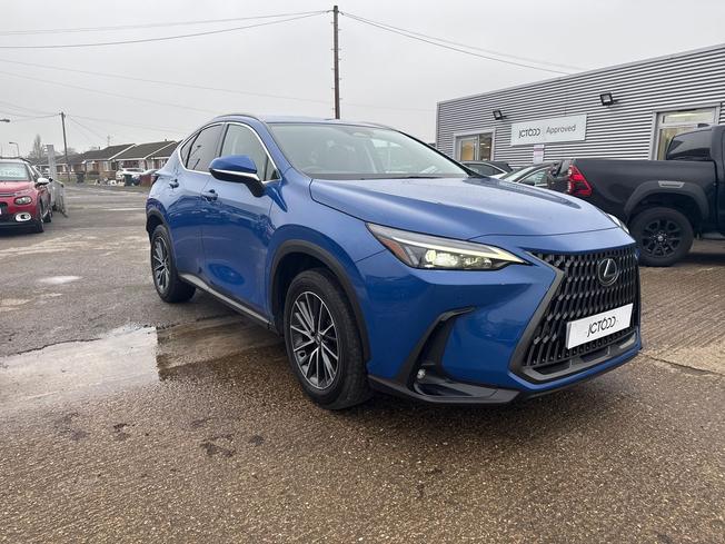 Lexus NX Photo 21