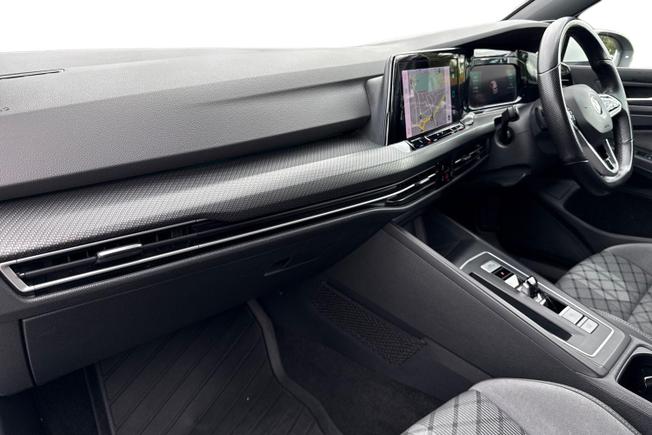 Volkswagen Golf Photo 2