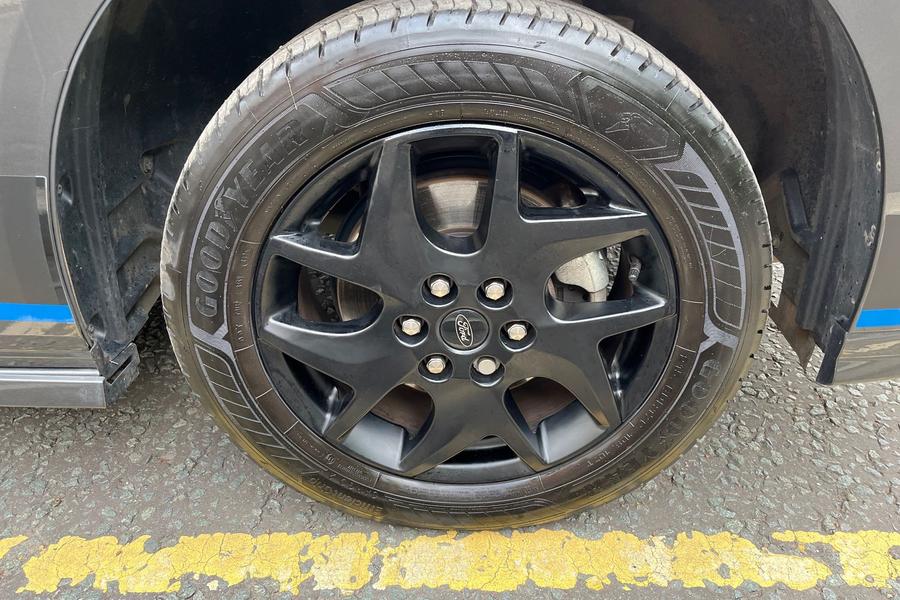 Ford TRANSIT CUSTOM Photo autoimg-b1825972de1d1556f5d7ded0c7e527bc862b005a.jpg