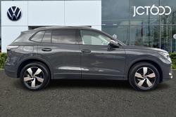 VOLKSWAGEN Tiguan Photo 4