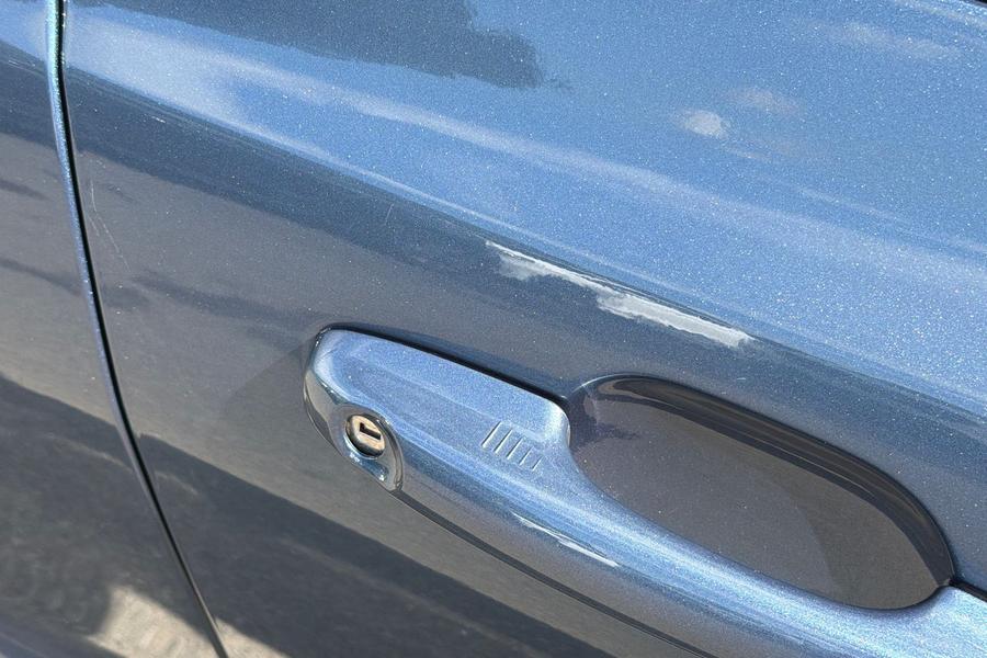 Ford FOCUS Photo autoimg-b186a7d2ae9d4bd69ec2b3f6025680a22fbf8d05.jpg