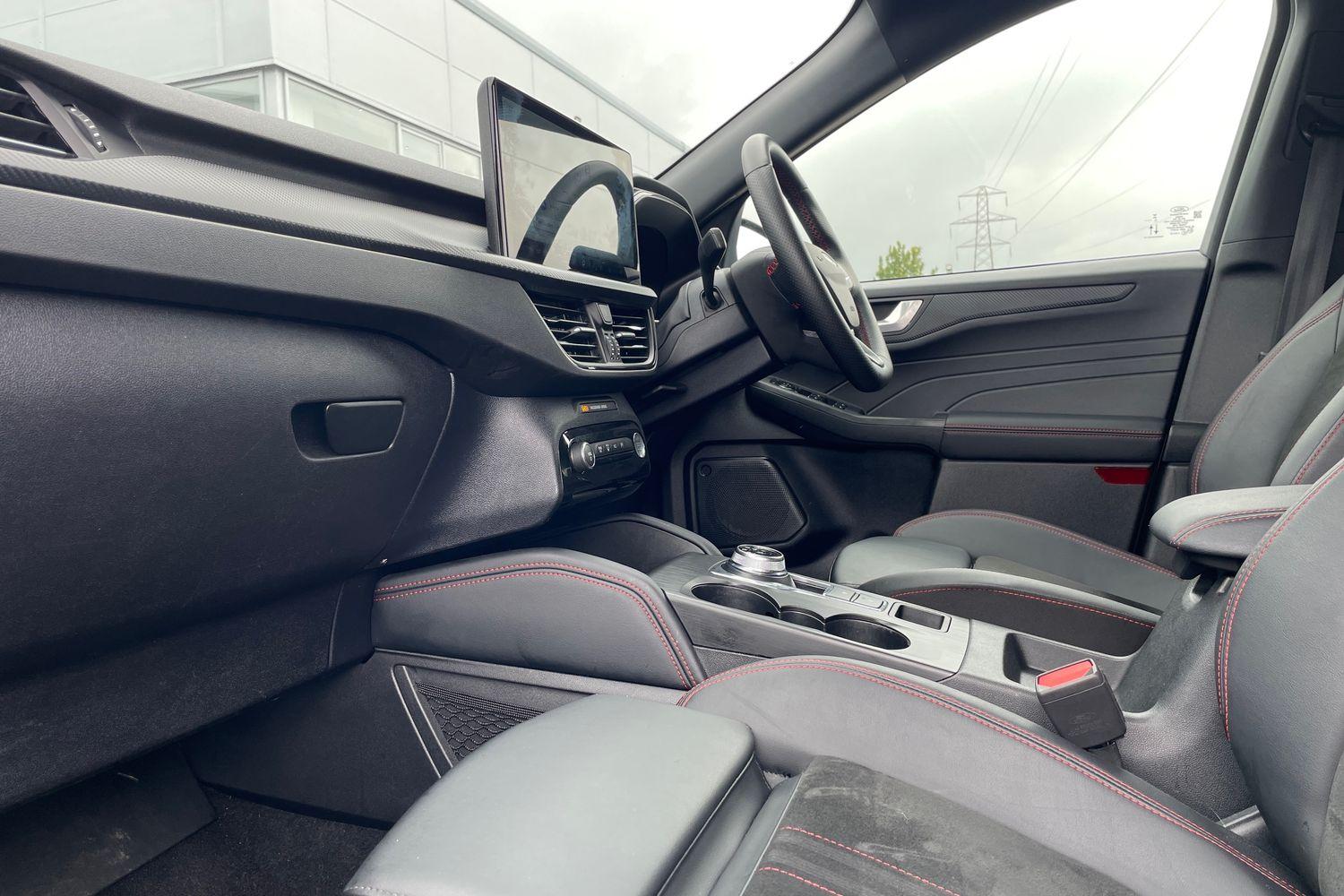 Ford KUGA Photo 17