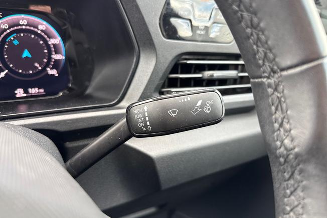VOLKSWAGEN Caddy Photo 35