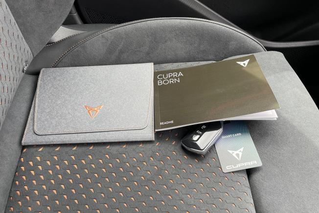 CUPRA Born Photo 41