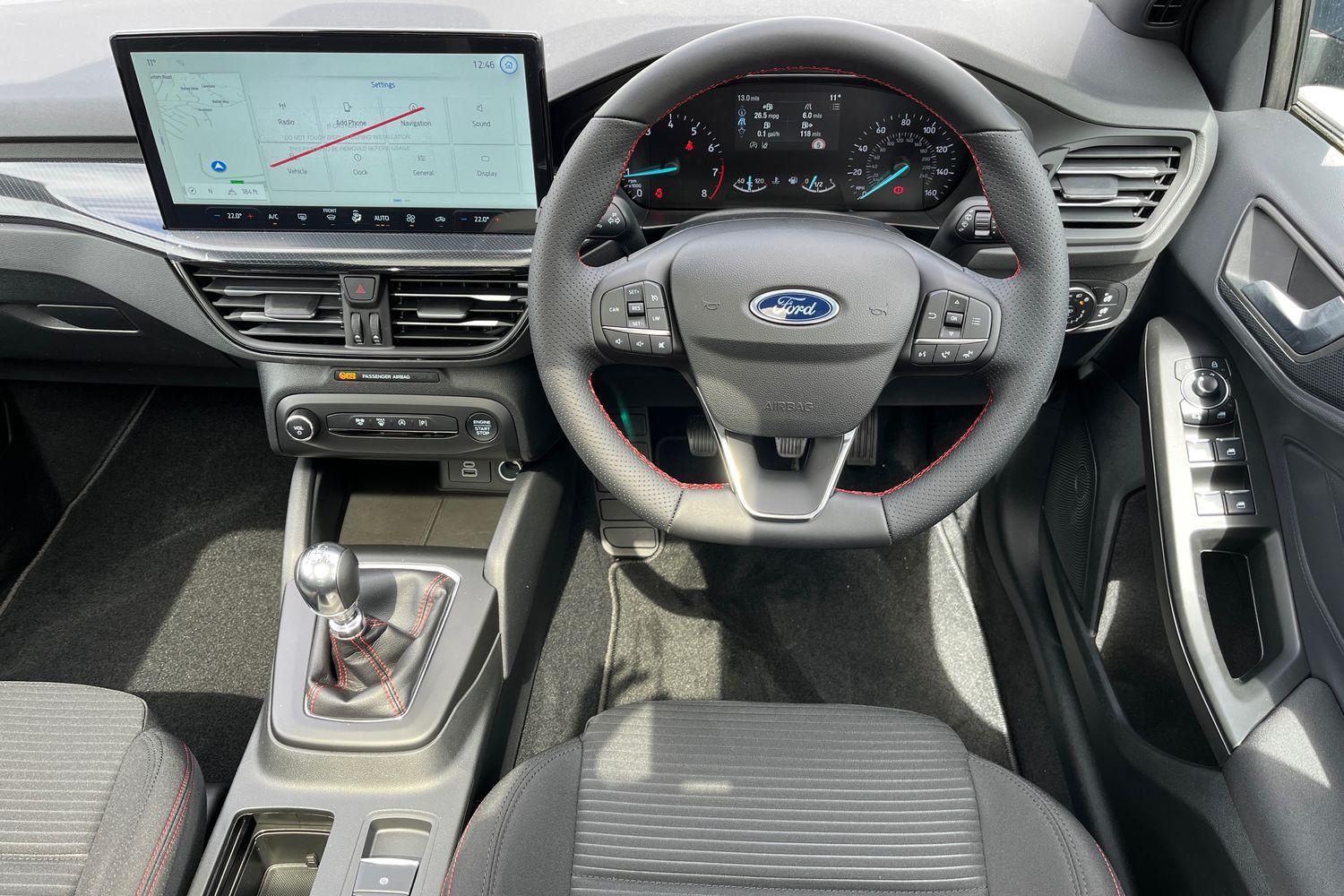 Ford FOCUS Photo 10