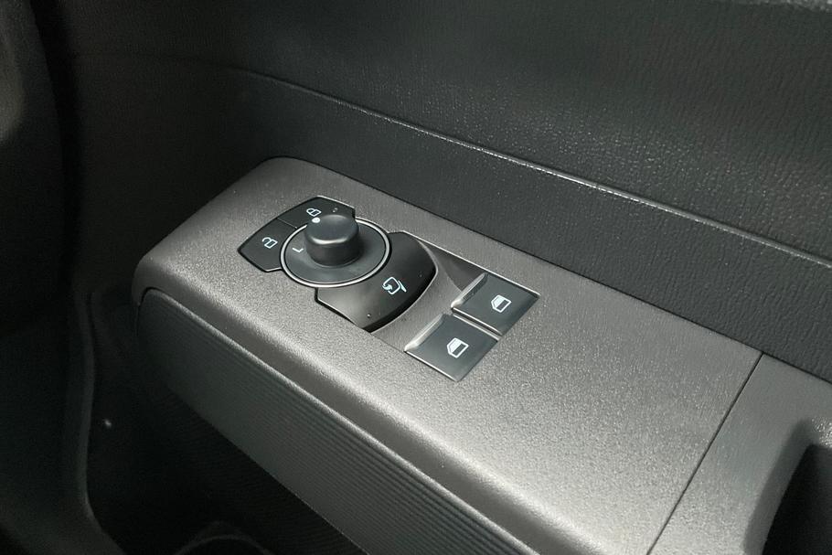 Used Ford E-Transit Courier 16