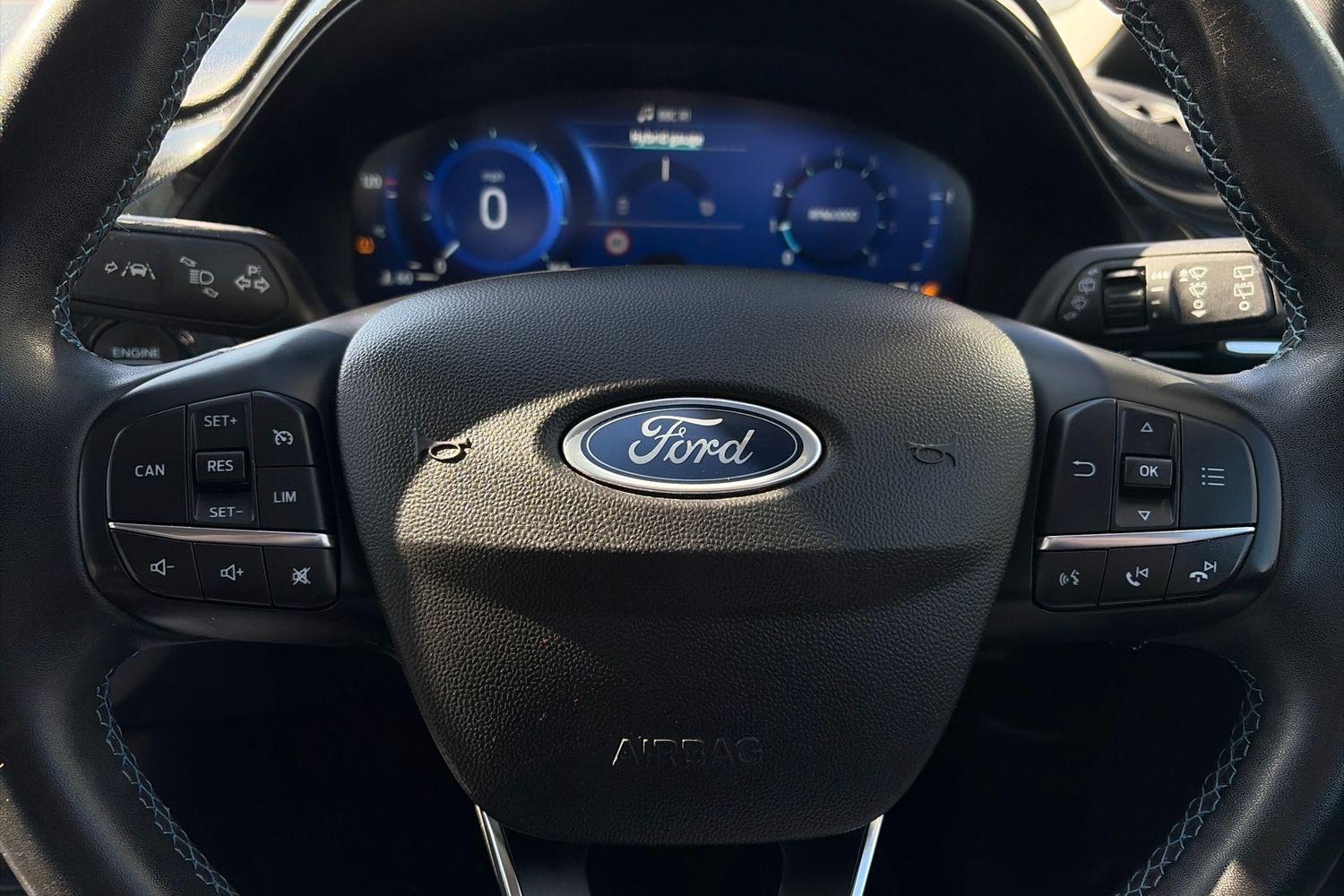 Ford FIESTA Photo 11