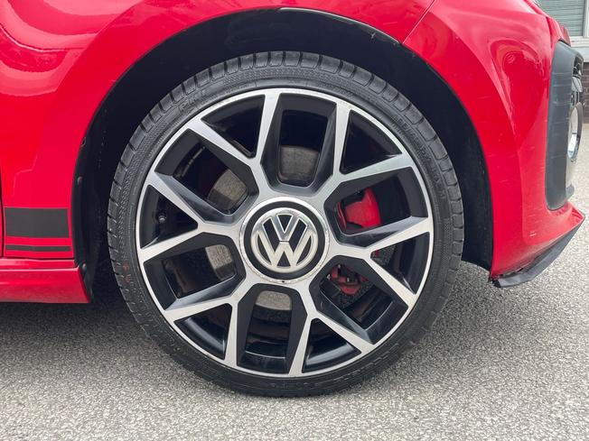 VOLKSWAGEN up! Photo 46