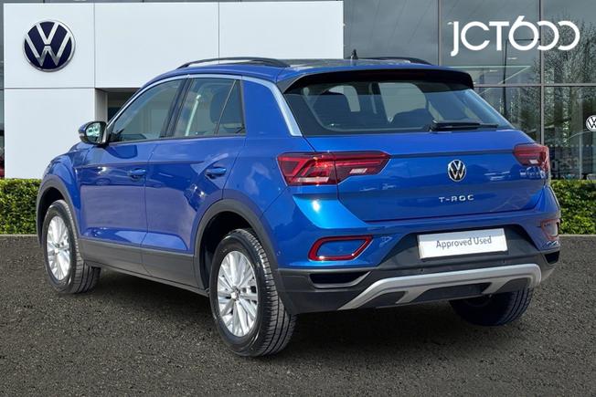 VOLKSWAGEN T-Roc Photo 3