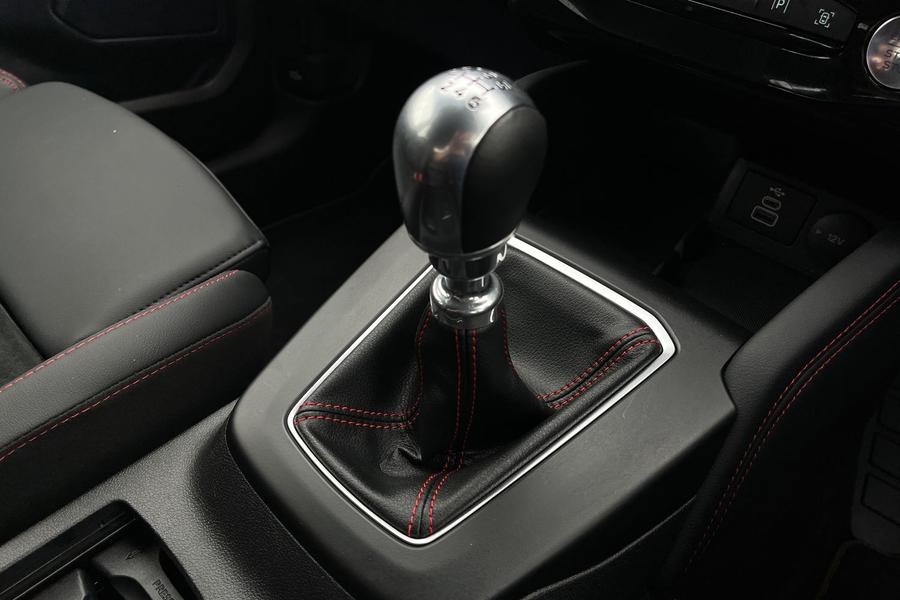 Ford KUGA Photo autoimg-b19d2e006795f62ca43c32bcedc05367f1e74520.jpg