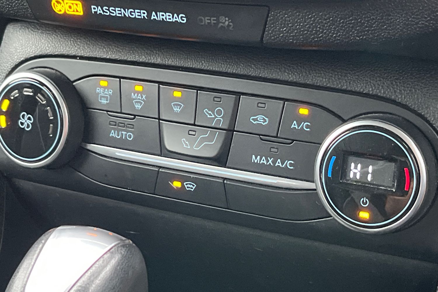 Ford Fiesta Photo 25