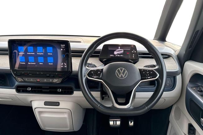 VOLKSWAGEN Id. Buzz Photo 11