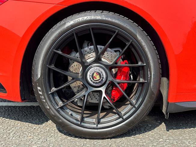 PORSCHE 911 Photo 33