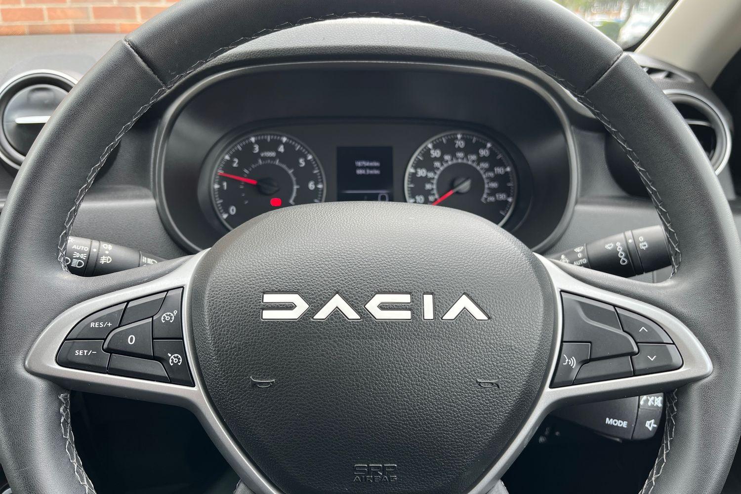 Dacia Duster Photo 11