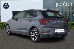VOLKSWAGEN Polo Photo 3