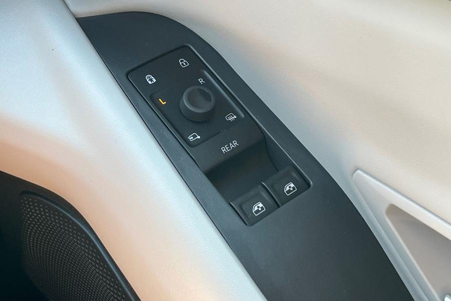 Ford CAPRI Photo autoimg-b1aab3dc0201d58c2803dfca3e138d79905ccb4e.jpg