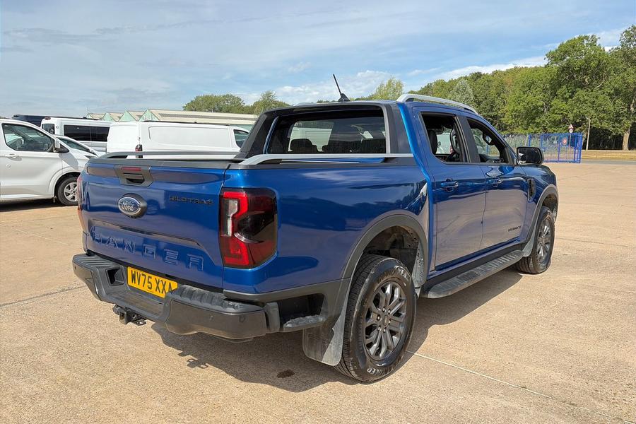 Ford RANGER Photo autoimg-b1aef4015e600bd10f537e9f6db38f1ca2c18e62.jpg