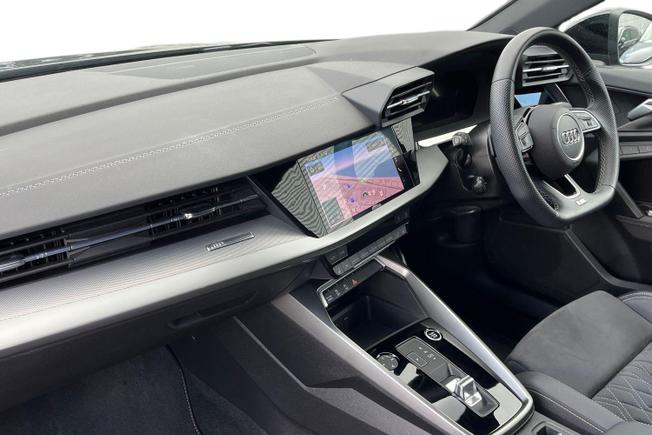 AUDI A3 Photo 2