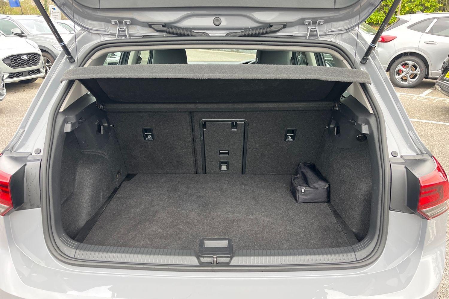 Volkswagen Golf Photo 20