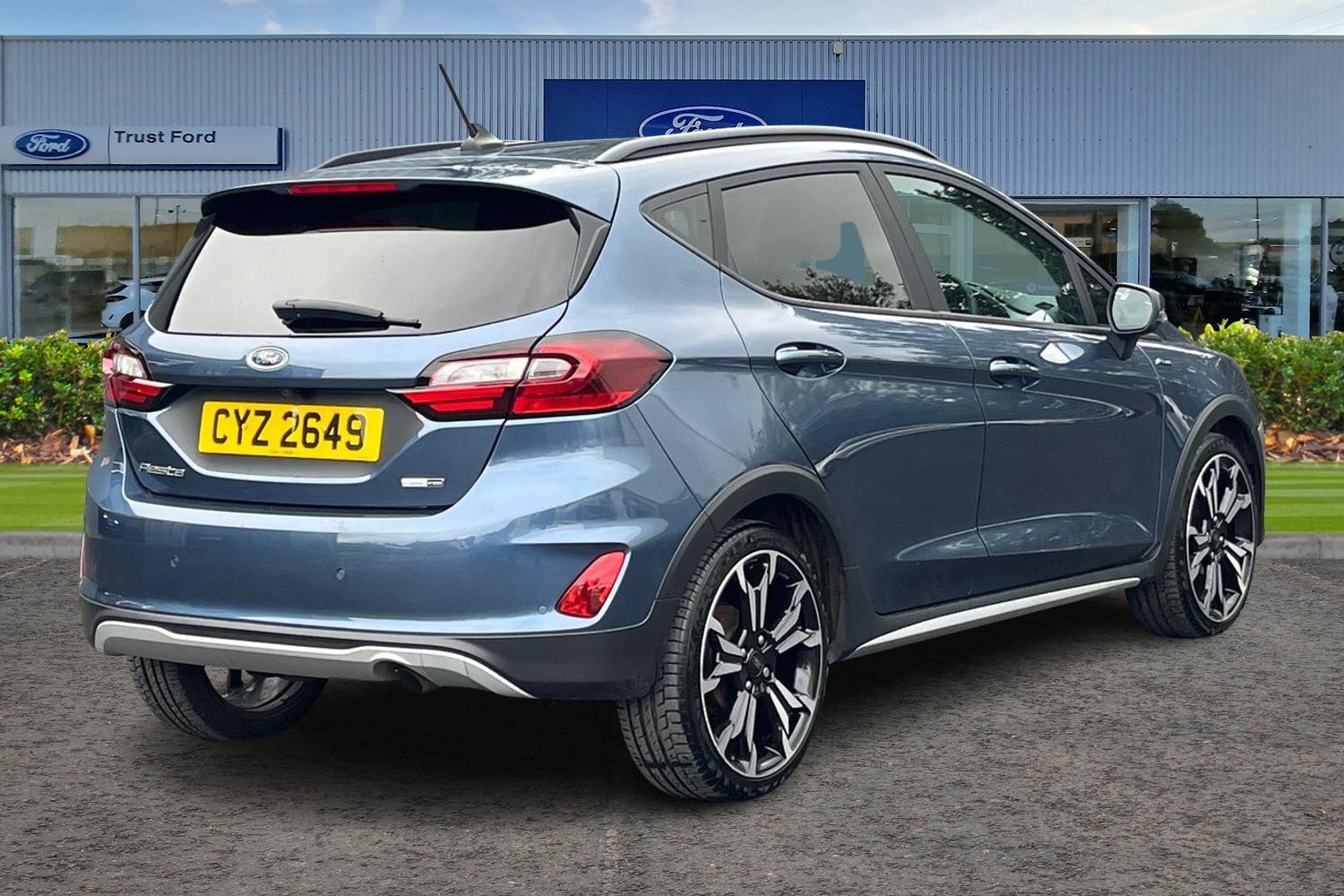 Ford FIESTA Photo 3