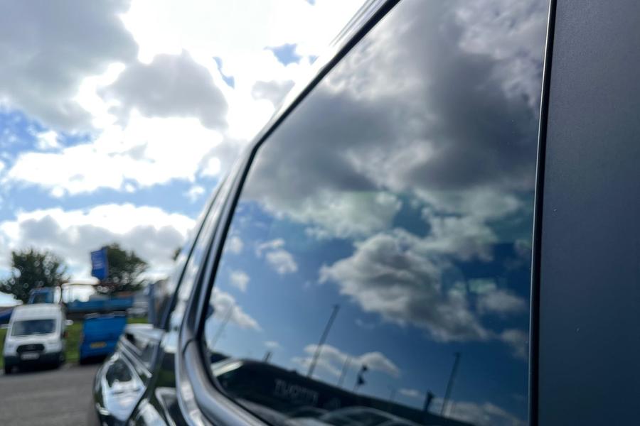 Ford RANGER Photo autoimg-b1b6071ebb71606516a90e5db60968e7f4c50f07.jpg