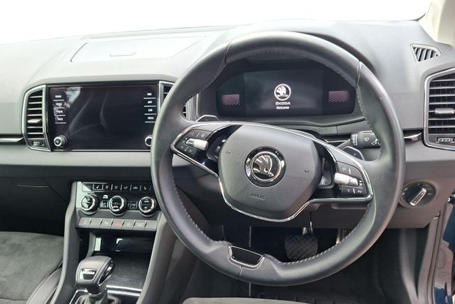 ŠKODA Karoq Photo 11