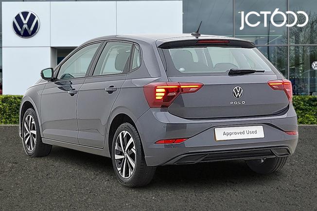 VOLKSWAGEN Polo Photo 3