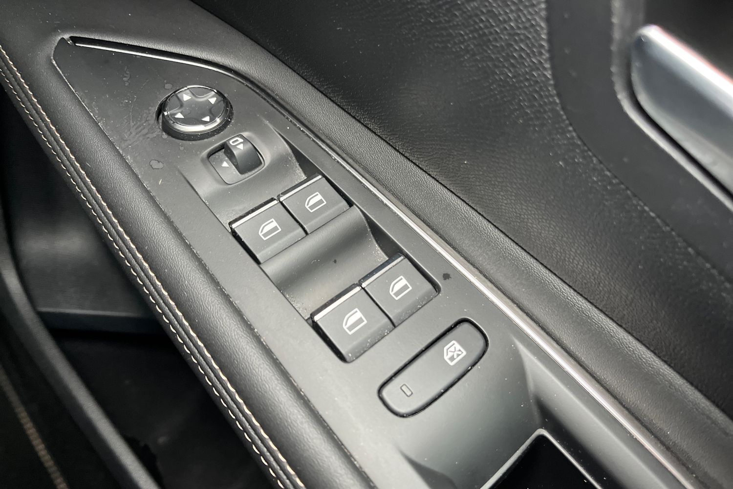 Peugeot 5008 Photo 15
