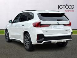 BMW X1 Photo 3