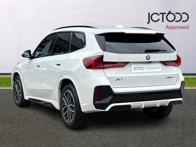 BMW X1 Photo 3