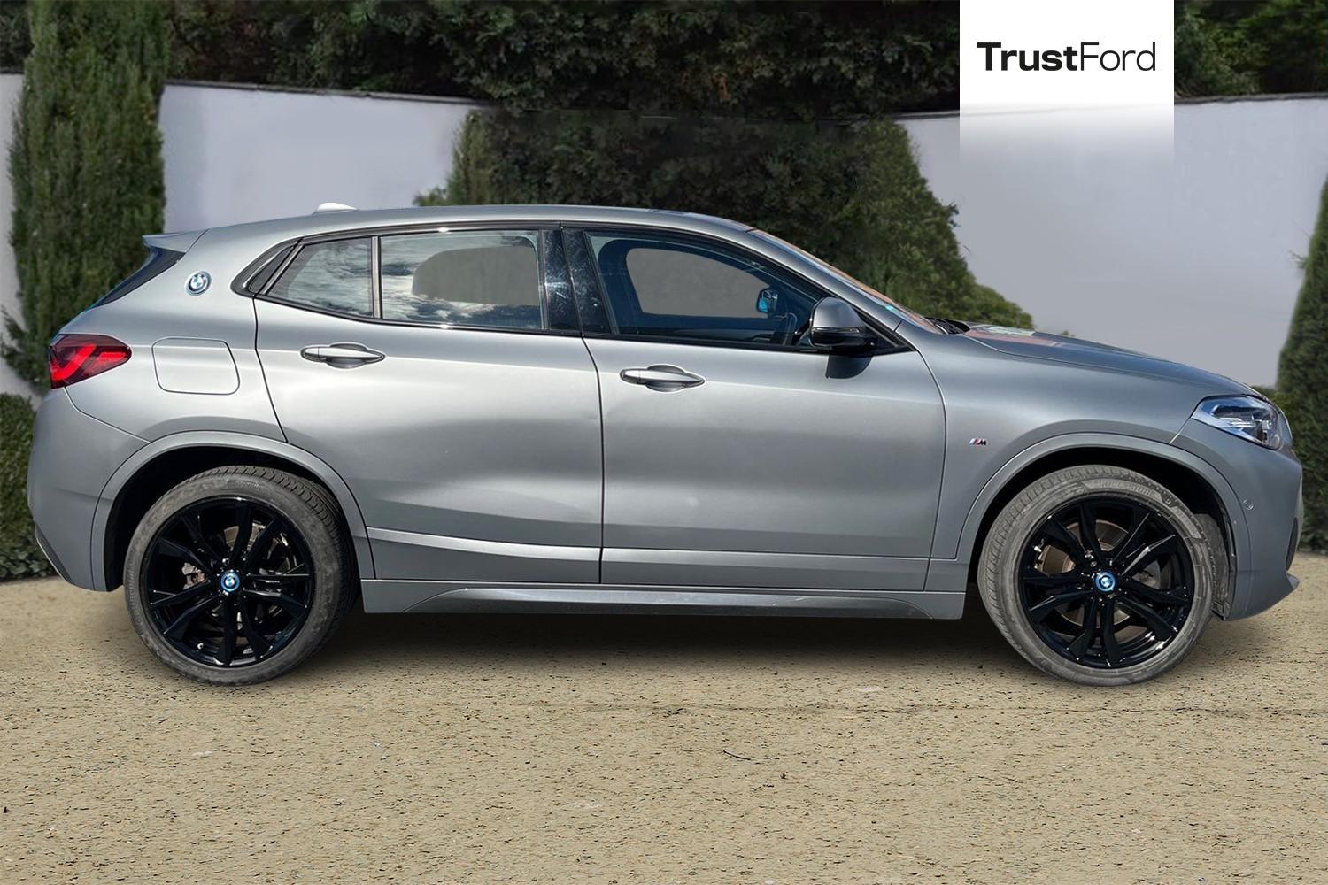 BMW X2 Photo 2