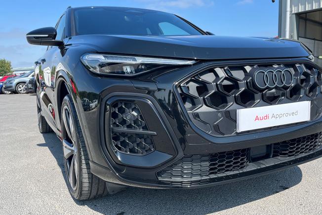 AUDI Q5 Photo 19