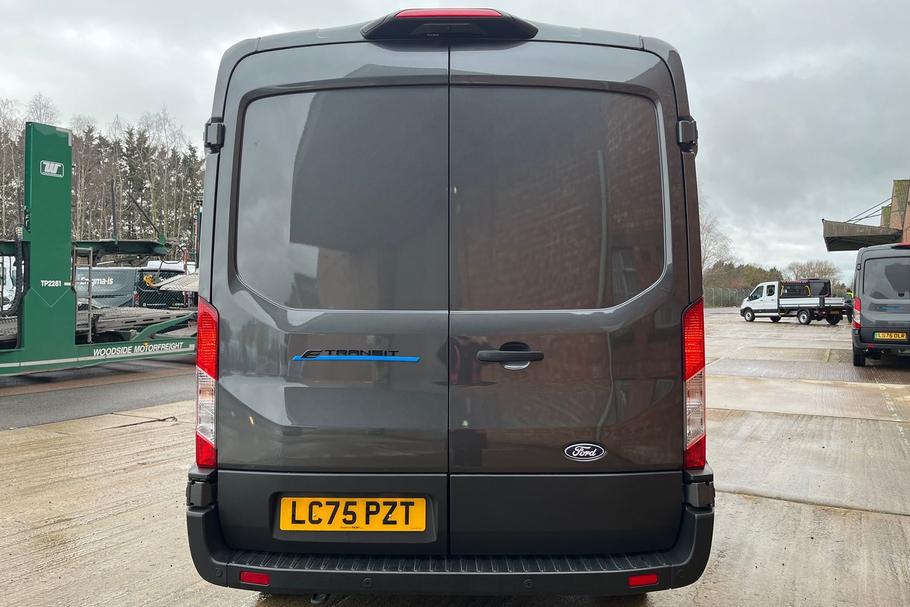 Used Ford E-TRANSIT LC75PZT 13