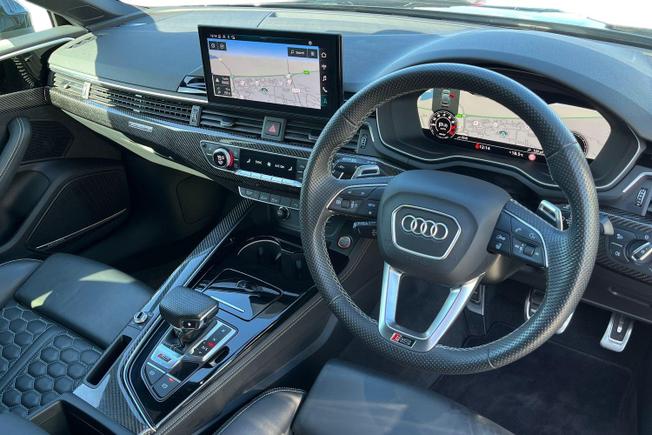 AUDI RS5 Photo 6