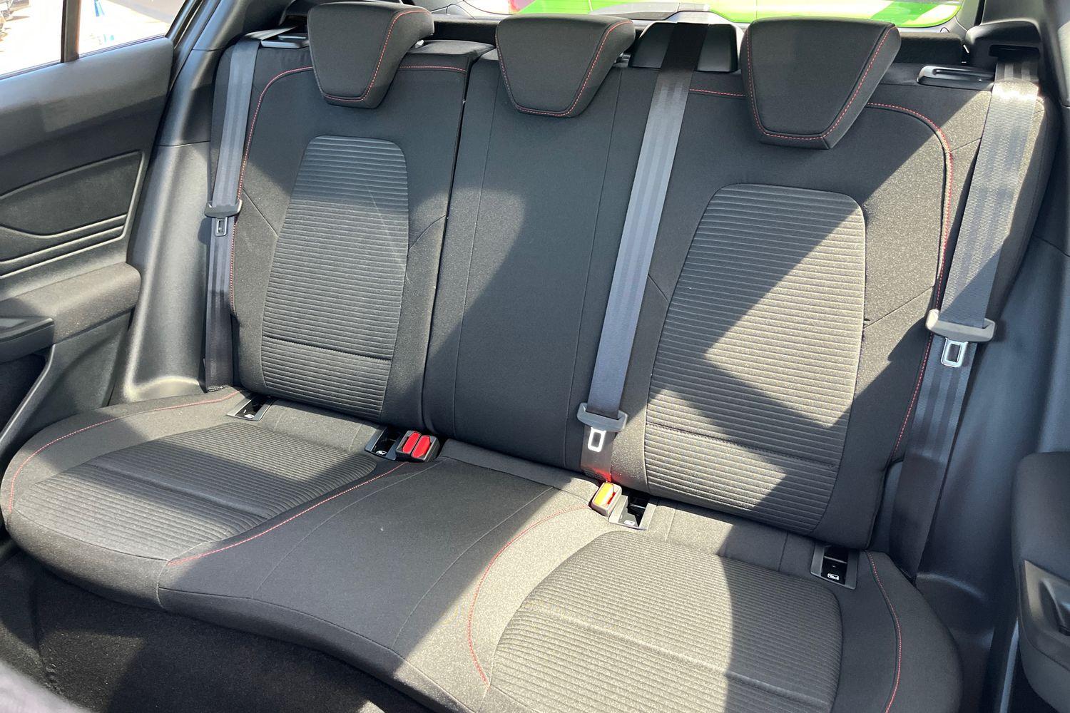 Ford FOCUS Photo 19