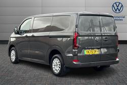 VOLKSWAGEN Transporter Photo 3