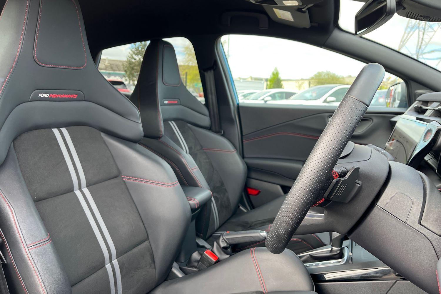Ford Puma Photo 16