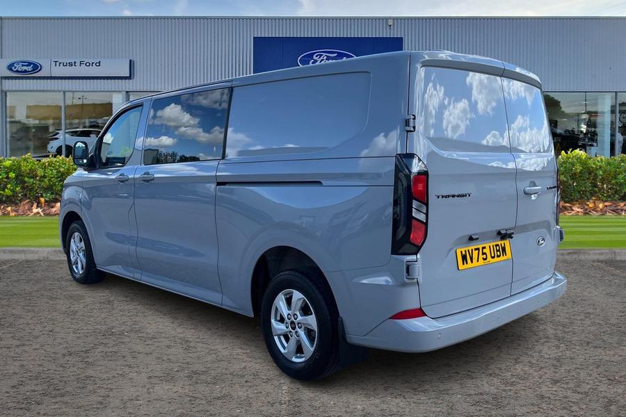Ford TRANSIT CUSTOM Photo autoimg-b1d33a85efc97a61aca71c3025384310e1e9d03e.jpg